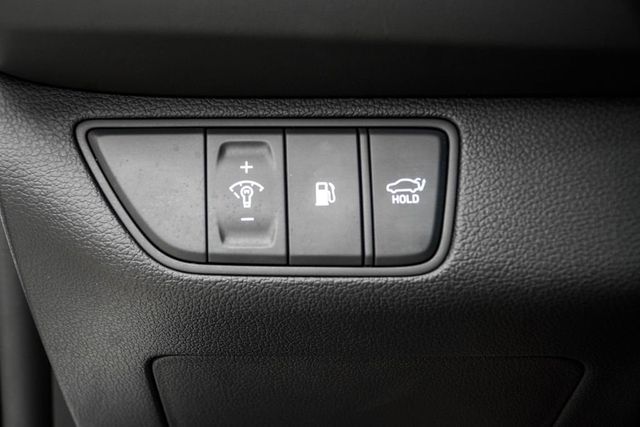 2025 Genesis G70 3.3T Sport Advanced AWD - 23040400 - 42
