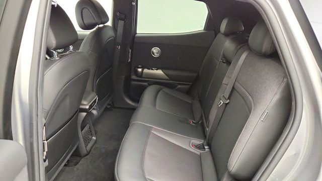 2025 Genesis GV60 Standard RWD - 23098639 - 21
