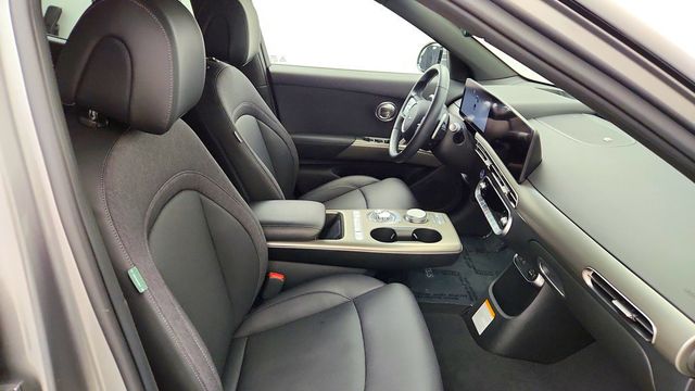 2025 Genesis GV60 Standard RWD - 23098639 - 24