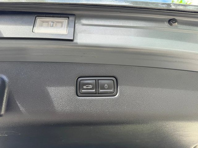 2025 Genesis GV70 2.5T AWD - 22939712 - 14