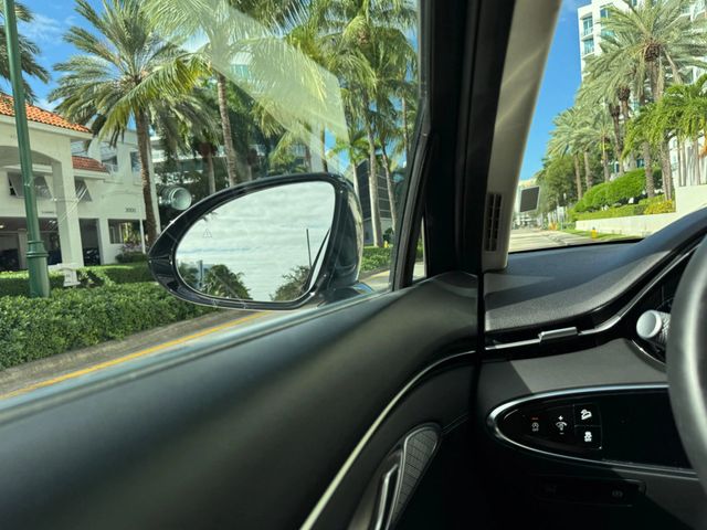 2025 Genesis GV70 2.5T AWD - 22939712 - 27