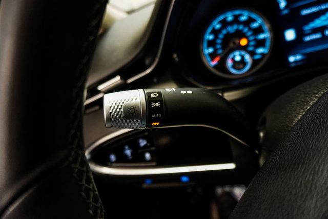 2025 Genesis GV70 2.5T AWD - 23017054 - 18
