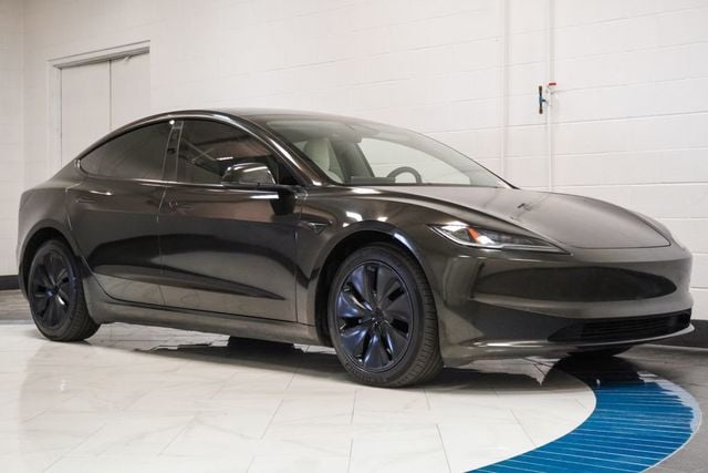 2025 Genesis GV70 2.5T Standard AWD's photo