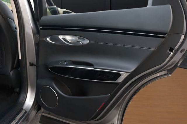 2025 Genesis GV70 2.5T AWD - 23054301 - 35