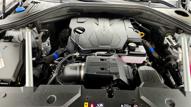 2025 Genesis GV70 2.5T AWD w/ Advanced Package & Panoramic Sunroof - 23044125 - 28