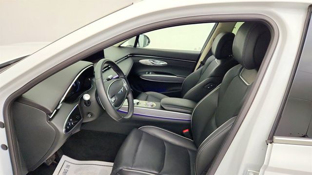 2025 Genesis GV70 2.5T AWD with Advanced and Select Packages - 23028805 - 21