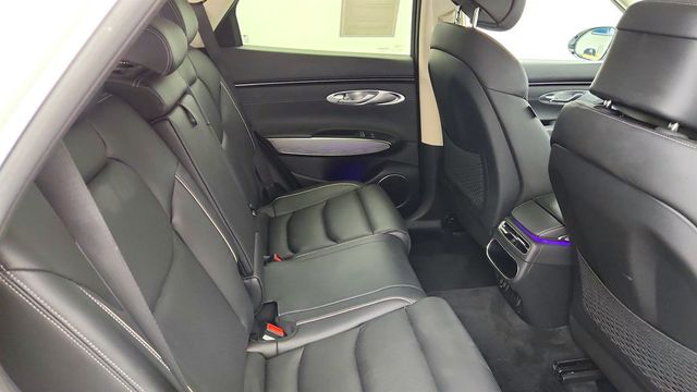 2025 Genesis GV70 2.5T AWD with Advanced and Select Packages - 23028805 - 24