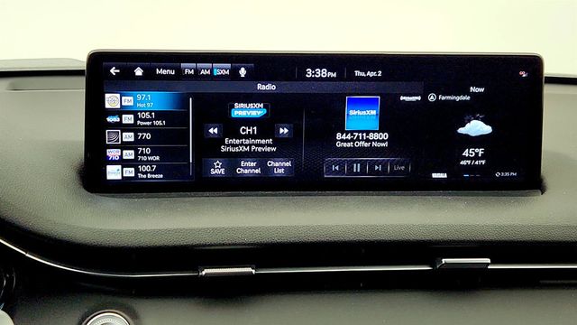 2025 Genesis GV70 2.5T AWD w/ Select Pkg, Panoramic Roof & Heated Steering Wheel - 23007752 - 18