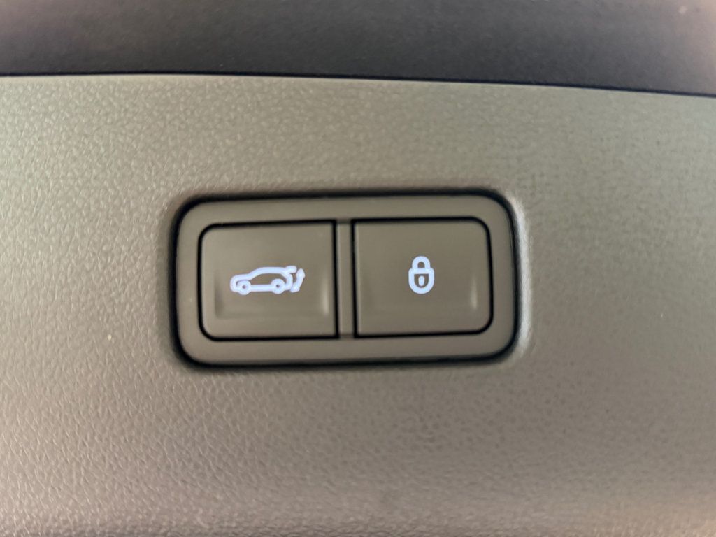 2025 Genesis GV70 3.5T Sport AWD - 23079931 - 26