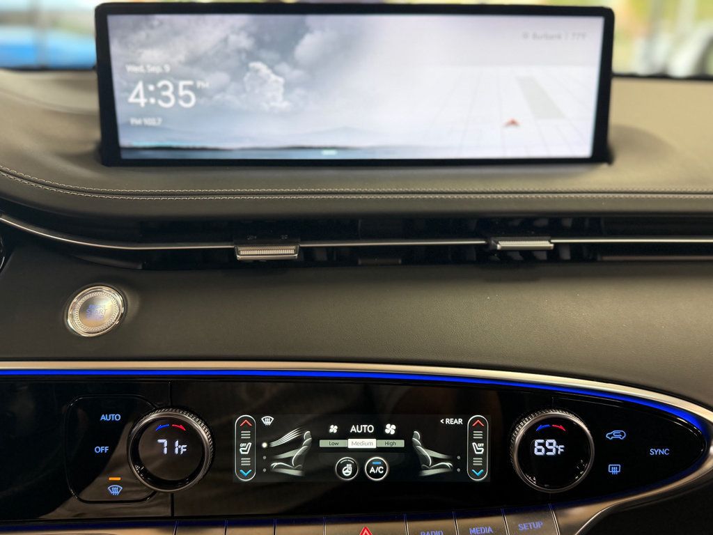 2025 Genesis GV70 3.5T Sport AWD - 23079931 - 31