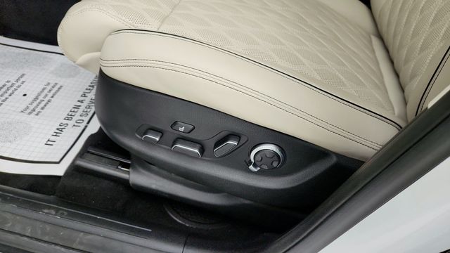 2025 Genesis GV70 3.5T Sport AWD - 22949914 - 10