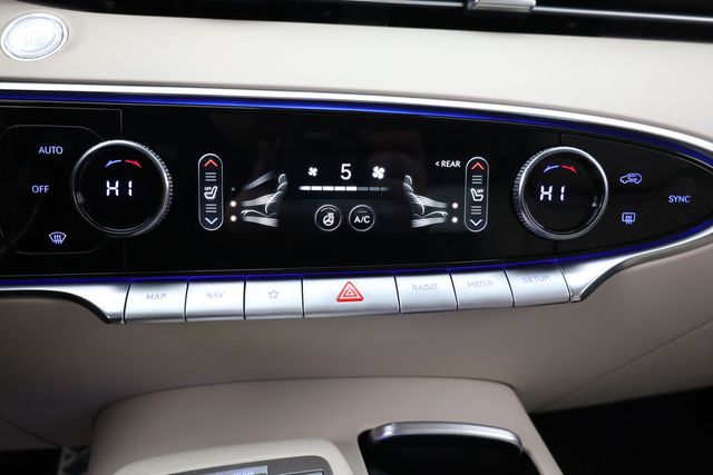 2025 Genesis GV70 3.5T Sport AWD with Advanced Package - 22938153 - 14