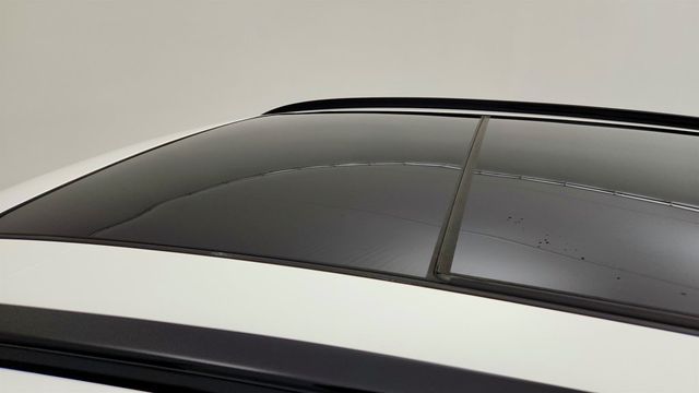 2025 Genesis GV70 3.5T Sport AWD w/ Prestige & Advanced Packages - 23021153 - 9