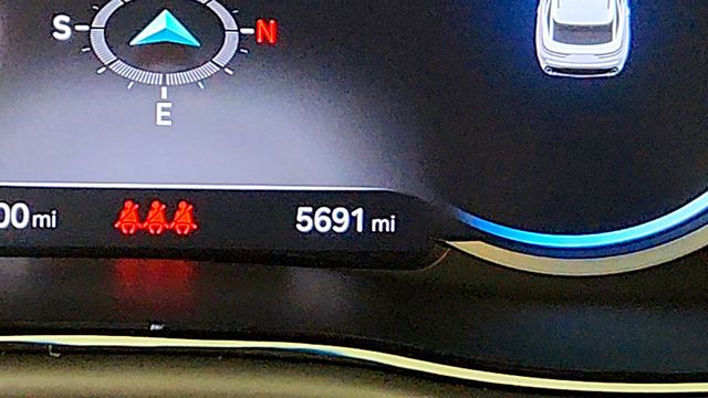 2025 Genesis GV70 3.5T Sport AWD w/ Sport Advanced Package - 23057796 - 15