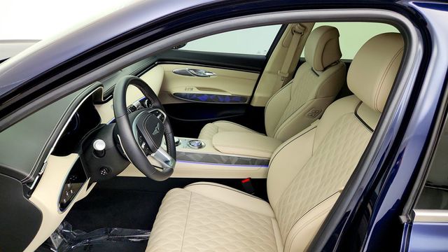 2025 Genesis GV70 3.5T Sport AWD w/ Sport Advanced Package - 23057796 - 20