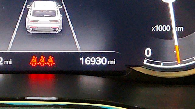 2025 Genesis GV70 3.5T Sport AWD w/ Sport Advanced Pkg - 23052568 - 15