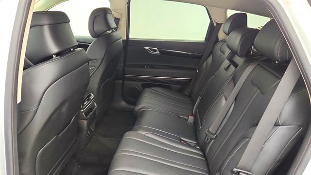 2025 Genesis GV80 2.5T AWD - 23068492 - 19