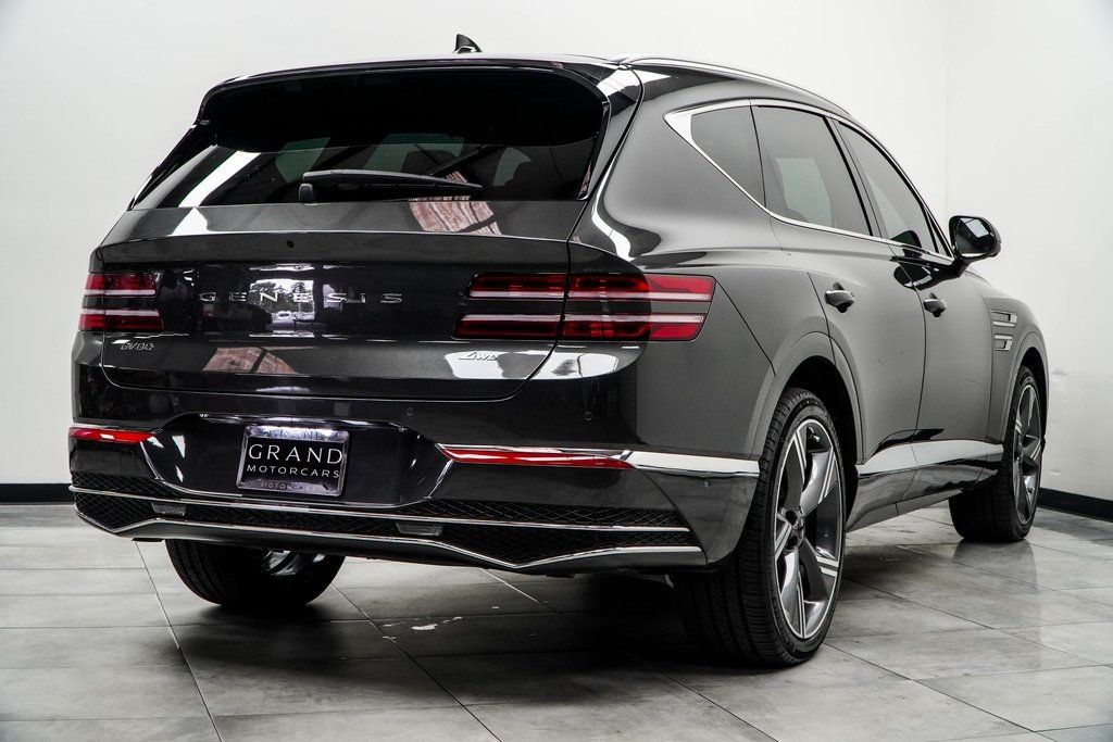 2025 Genesis GV80 2.5T Prestige AWD photo 12