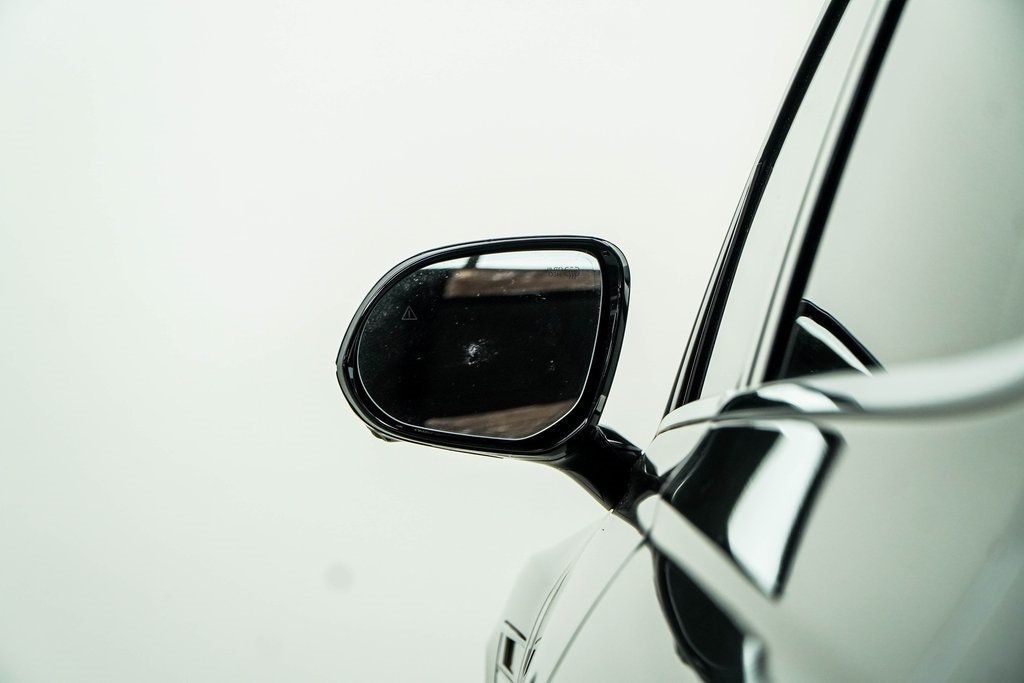 2025 Genesis GV80 2.5T Prestige AWD photo 14