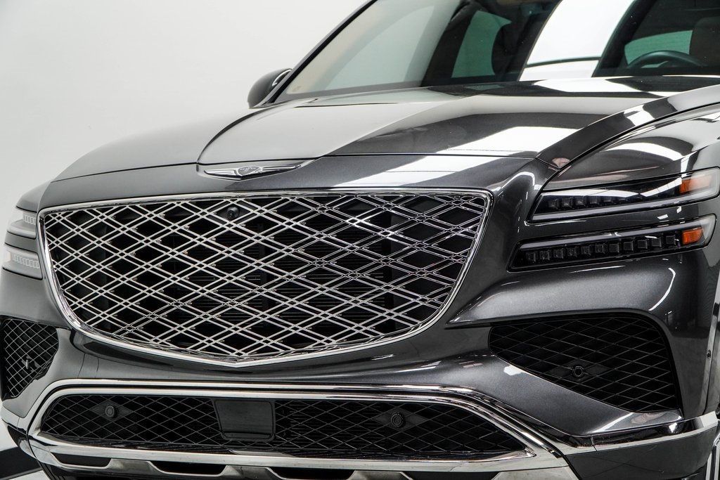 2025 Genesis GV80 2.5T Prestige AWD photo 2
