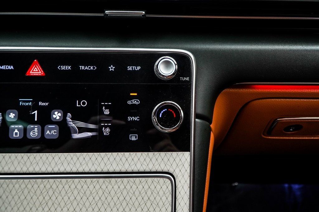 2025 Genesis GV80 2.5T Prestige AWD photo 25
