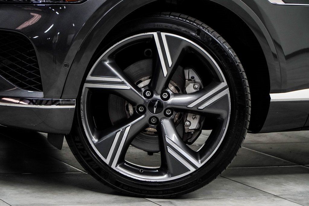 2025 Genesis GV80 2.5T Prestige AWD photo 3