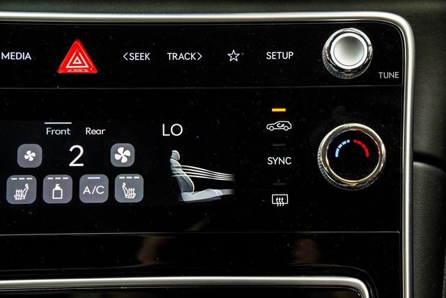 2025 Genesis GV80 2.5T Standard AWD - 22981469 - 24