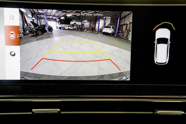 2025 Genesis GV80 2.5T Standard AWD - 22981469 - 32