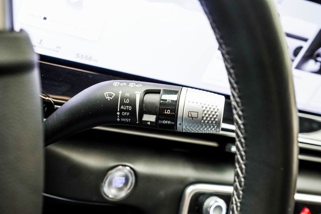 2025 Genesis GV80 2.5T Standard AWD - 22981469 - 36