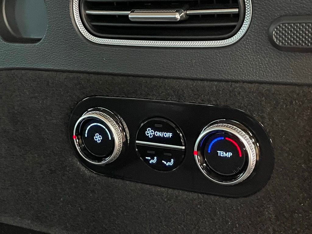 2025 Genesis GV80 3.5T Advanced AWD - 23065894 - 30
