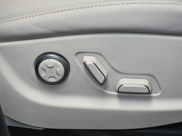 2025 Genesis GV80 3.5T Prestige - 22949298 - 70