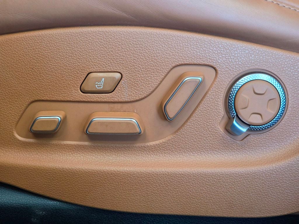 2025 Genesis GV80 3.5T Prestige AWD - 23060421 - 14