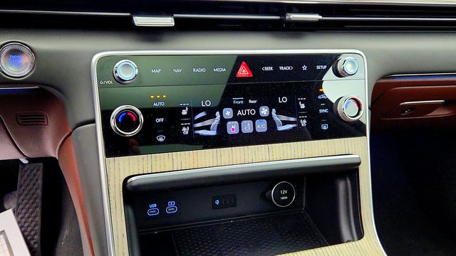 2025 Genesis GV80 3.5T Prestige AWD - 23098482 - 16