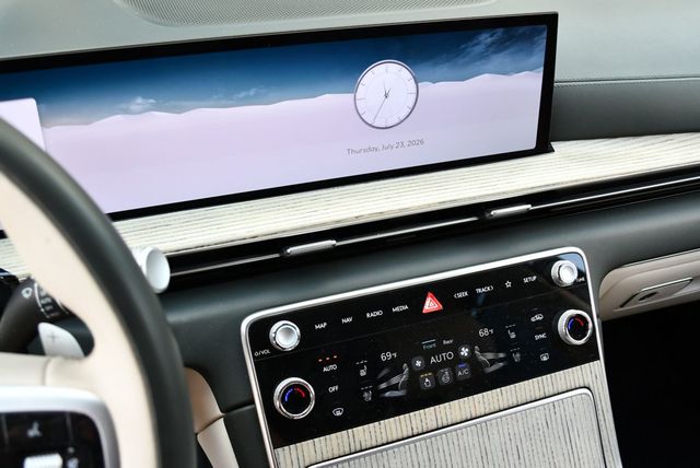 2025 Genesis GV80 3.5T Prestige AWD SUV W/Head Up Display - 23056727 - 69