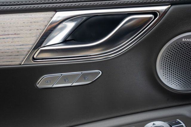 2025 Genesis GV80 MSRP$81735/3.5T-Prestige-AWD/Heated&CooledFront&RearSeats - 23029231 - 37