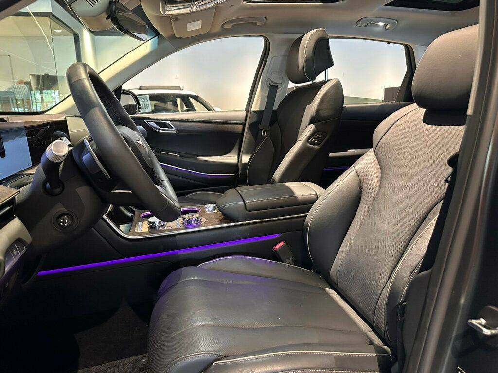 2025 Genesis GV80 Prestige/Htd&CldSeats/HeadUpDisplay/HighWayDriveAssist/360Cam - 23021477 - 13