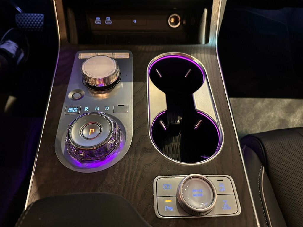 2025 Genesis GV80 Prestige/Htd&CldSeats/HeadUpDisplay/HighWayDriveAssist/360Cam - 23021477 - 19