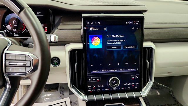 2025 GMC Acadia FWD 4dr Denali w/ Super Cruise Package - 23088154 - 16
