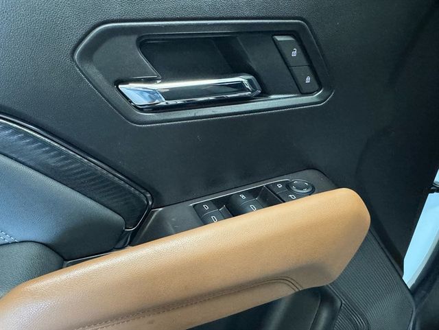 2025 GMC Canyon 4WD Crew Cab AT4 - 23035844 - 13