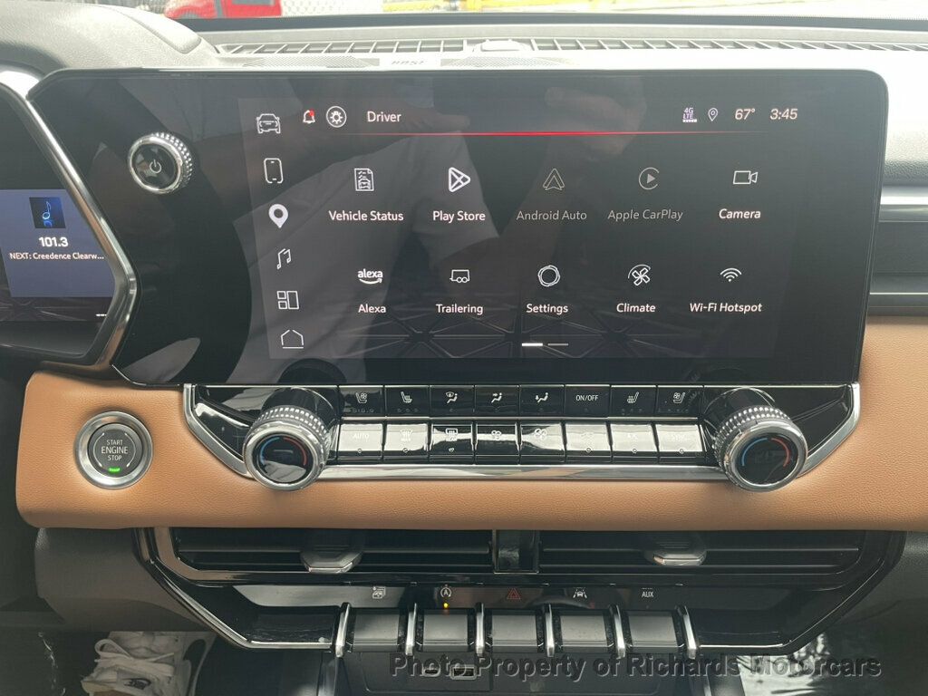 2025 GMC Canyon 4WD Crew Cab AT4 - 23079907 - 13
