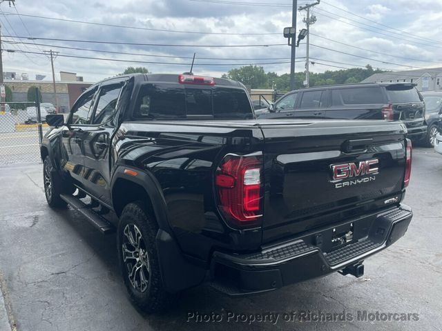 2025 GMC Canyon 4WD Crew Cab AT4 - 23079907 - 4