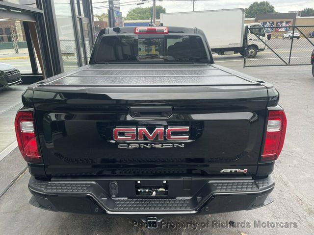 2025 GMC Canyon 4WD Crew Cab AT4 - 23079907 - 5