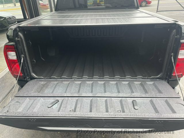 2025 GMC Canyon 4WD Crew Cab AT4 - 23079907 - 6