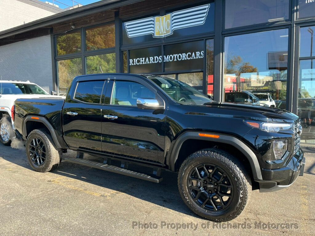 2025 GMC Canyon 4WD Crew Cab Denali - 22929979 - 0