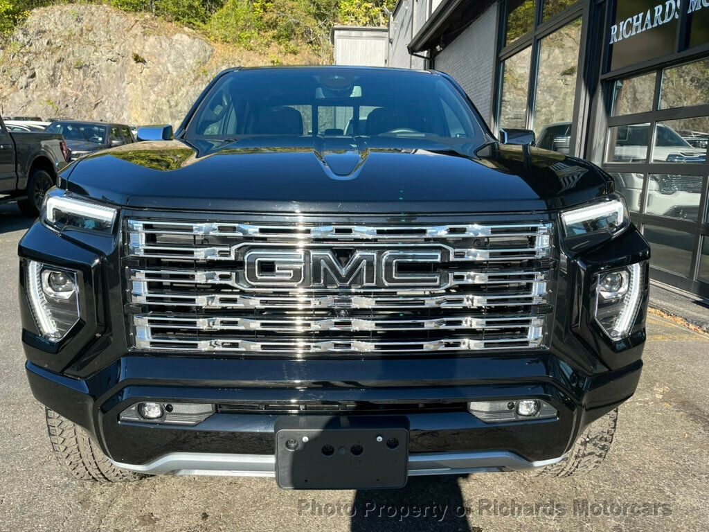 2025 GMC Canyon 4WD Crew Cab Denali - 22929979 - 5