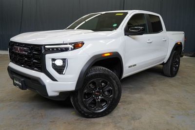 2025 GMC Canyon