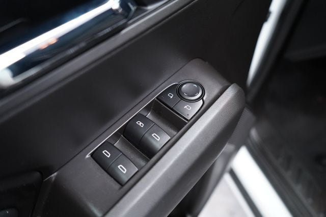 2025 GMC Canyon Elevation - 23078142 - 10