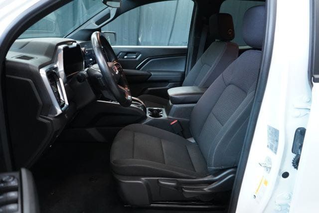 2025 GMC Canyon Elevation - 23078142 - 11