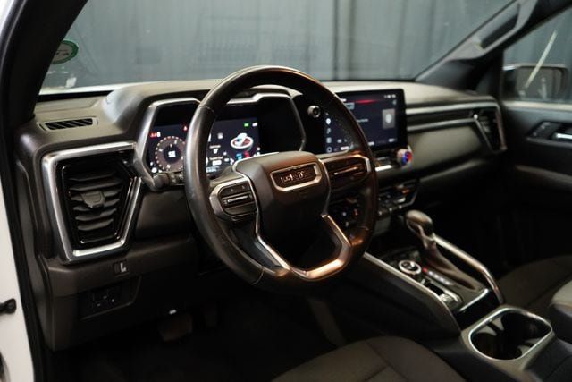 2025 GMC Canyon Elevation - 23078142 - 13