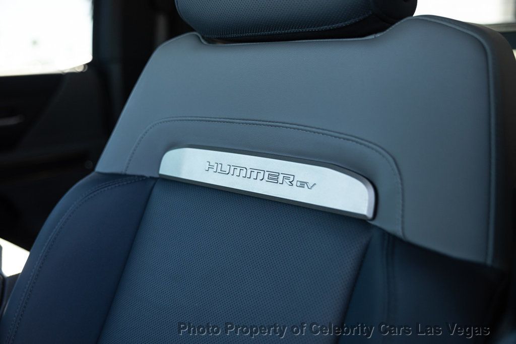 2025 GMC HUMMER EV Pickup 3x --- aMSRP of $104,650. - 22954722 - 18